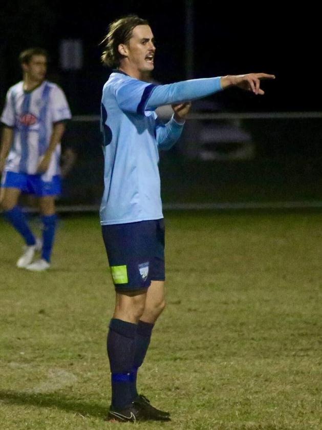 Jeremy Perkins has re-signed with Tweed United.
