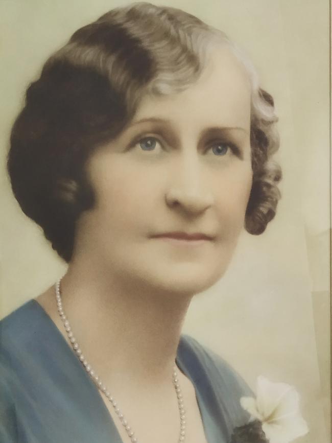 Grace Munro was the first president of the CWA of NSW