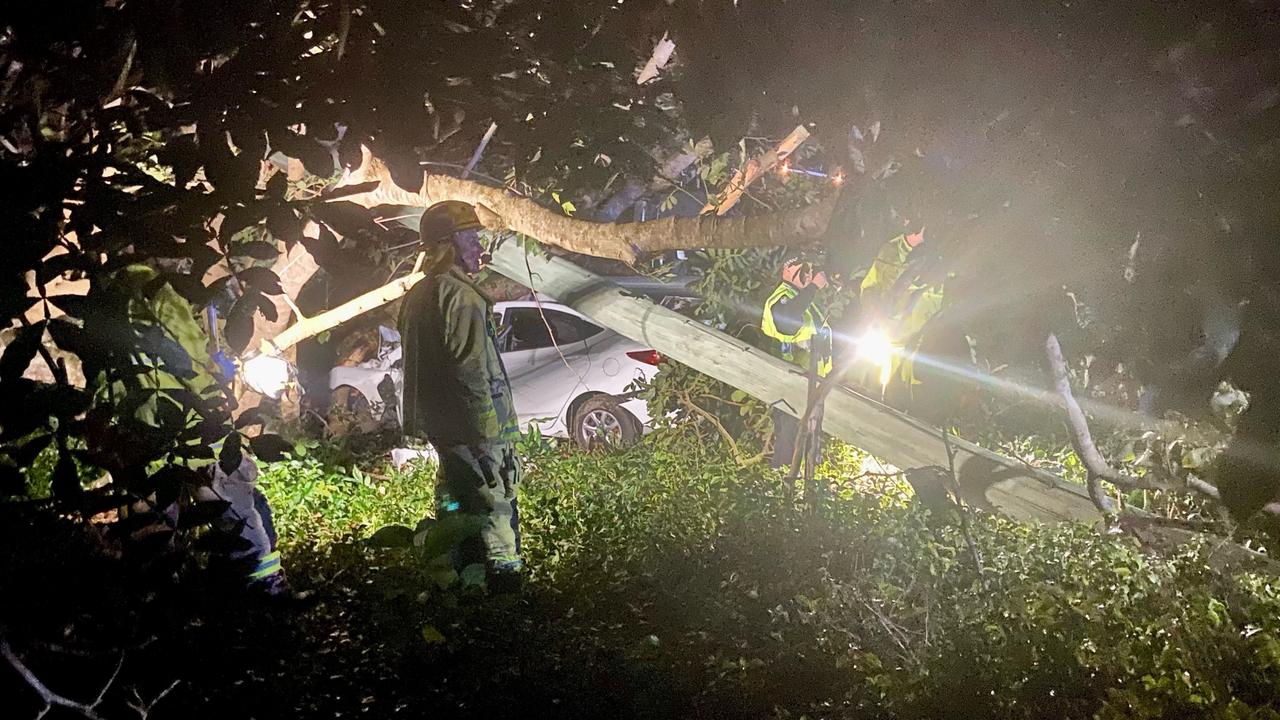 A 22-year-old Gympie man has died following a single vehicle crash at Lake Macdonald.