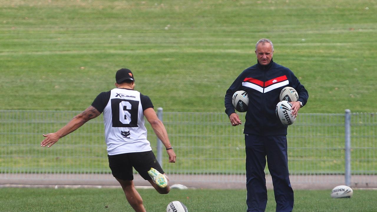 Graham Arnold has previously worked with players such as Benji Marshall (pictured) to improve their goal kicking.