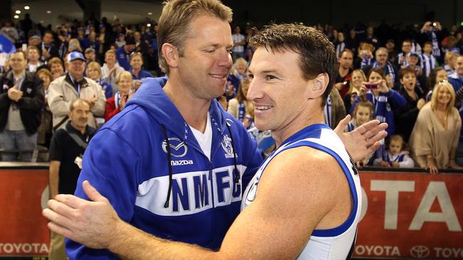 Harvey equalled Glenn Archer’s 311 games record at North Melbourne in 2011.