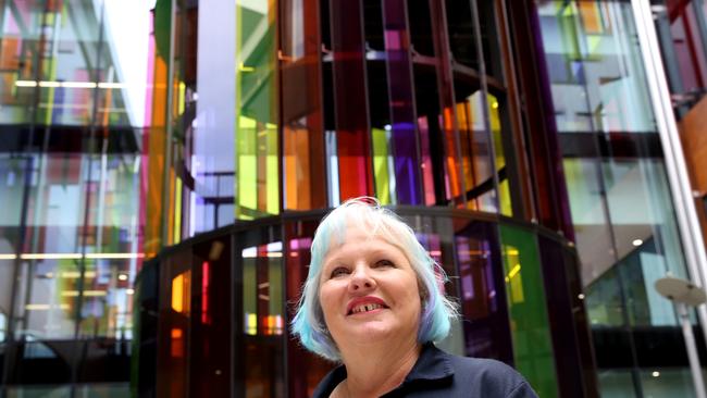 Rosemary Smith volunteers at Blacktown Council’s Cancer Council Information Service.