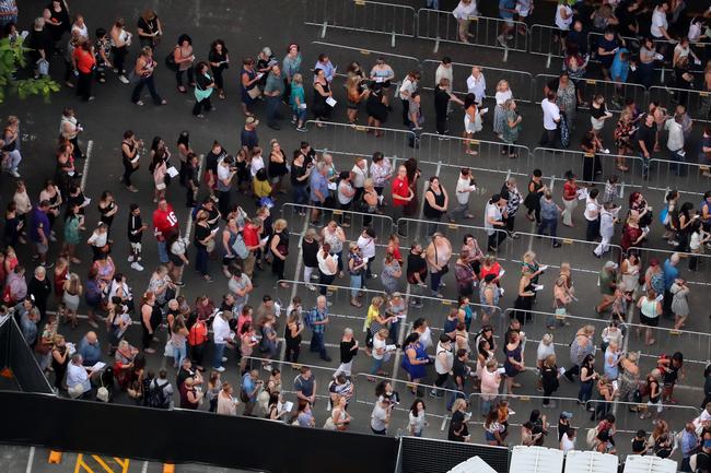 Crowds arriving for the Adele concert at the Gabba on Saturday, March 4, 2017. Picture: Darren England.