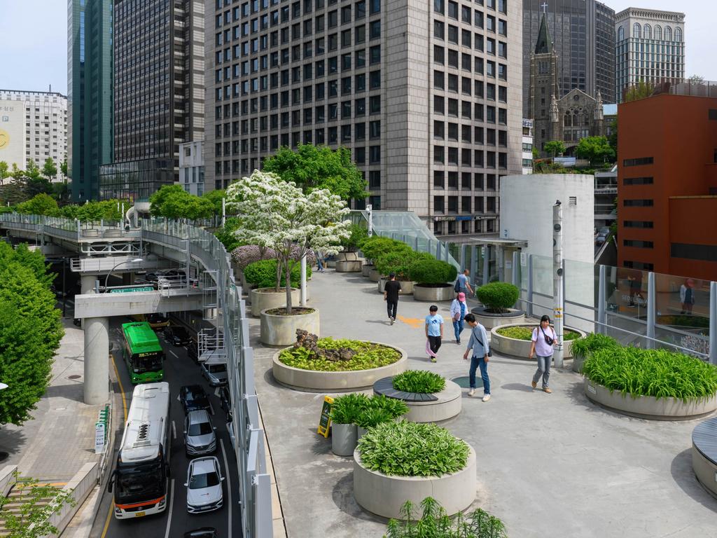 Countless examples from abroad show how green space can be offered in unique ways, like this former highway in Seoul that’s now a park and promenade. Picture: Getty