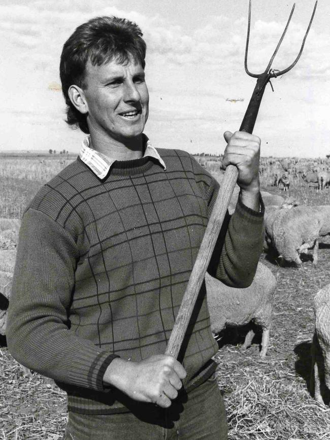 Alan Stringer on the farm in 1986.