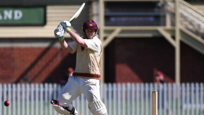 Lloyd Mash batting in the grand final. He’s retired after an outstanding career.