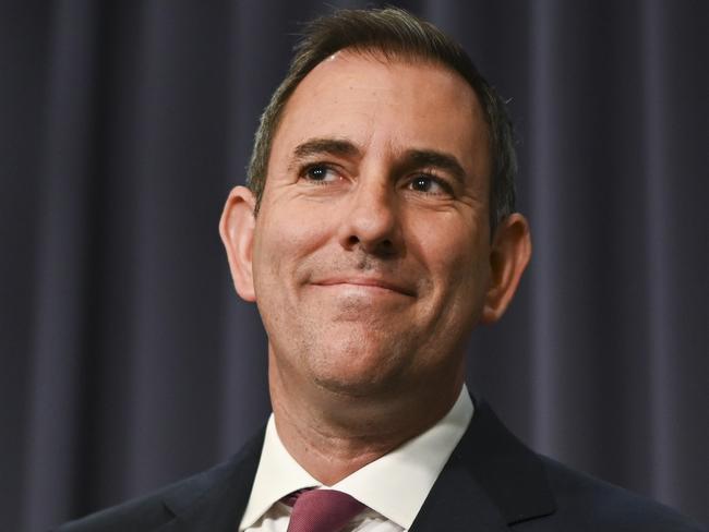 CANBERRA, AUSTRALIA  - NewsWire Photos - December 18, 2024:  Treasurer Jim Chalmers and Minister for Finance Katy Gallagher release the mid-year Budget update during a press conference at Parliament House in Canberra. Picture: NewsWire / Martin Ollman