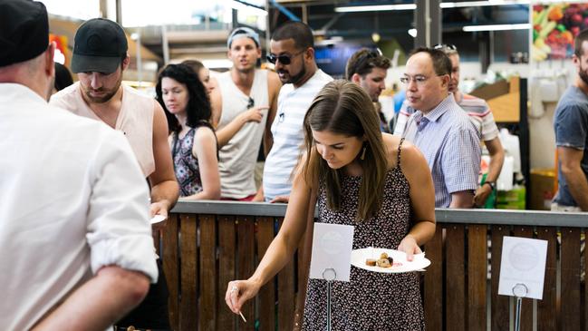 Tastings are usually free at Sizzlefest, but this year but this year the market is asking people to make a gold coin donation for the Victorian Bushfire Appeal.