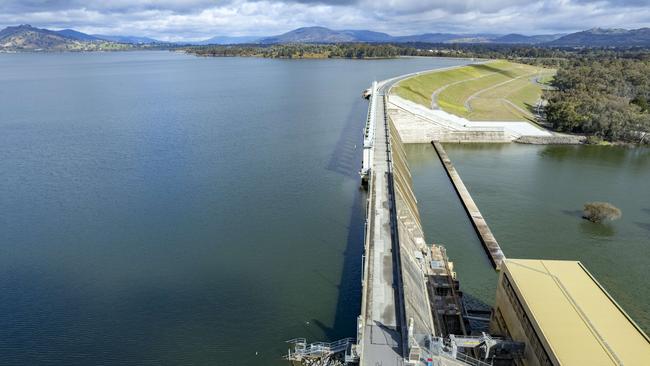 The Murray Darling Basin Authority is releasing water from Hume Dam in a bid to mitigate flood risk. Picture: Zoe Phillips