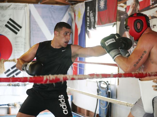 Olympic boxer Justis Huni (left) and top pro Demsey McKean sparring. Picture Annette Dew