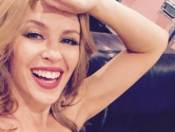 Oh. My. GOD!!! M. E. L. B. O. U. R. N. E. That was off the charts!! Thank you!!! #kissmeoncetour Picture: Kylie Minogue/Instagram