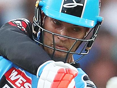 Strikers Alex Carey smashes a six during Big Bash match (BBL) Sydney Sixers v Adelaide Strikers at the SCG. Picture. Phil Hillyard