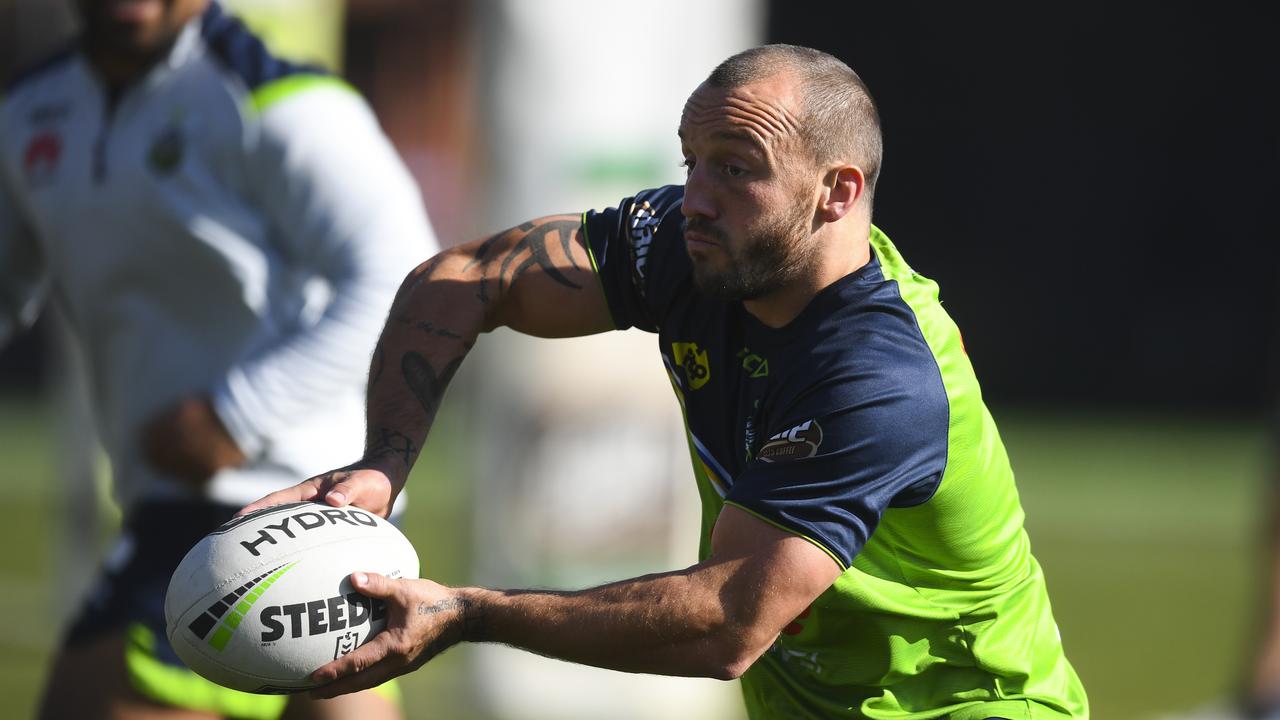 Josh Hodgson of the Raiders has reportedly signed with the Eels in a major coup. (AAP Image/Lukas Coch)