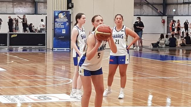 Southern Peninsula Sharks and Wodonga Wolves meet at the Under 18 Victorian country championships. Picture: Ben Higgins