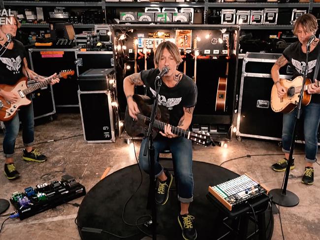 Keith Urban used some camera trickery for his performance. Picture: Getty