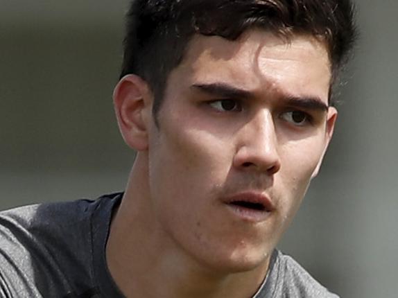 MELBOURNE, AUSTRALIA - DECEMBER 02: Reef McInnes of the Oakleigh Chargers handpasses the ball during the 2020 NAB AFL Draft Victoria Training Day at Highgate Recreation Reserve on December 02, 2020 in Melbourne, Australia. (Photo by Dylan Burns/AFL Photos via Getty Images)