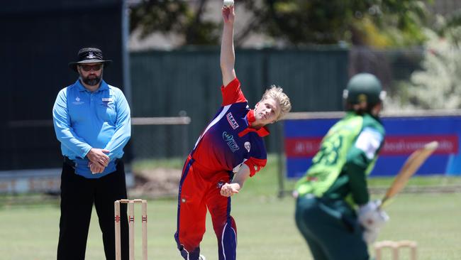 Cricket Far North: Round 6 - Rovers v Mulgrave at Griffiths Park. Mulgrave's Shaun Henrich. Picture: Stewart McLean