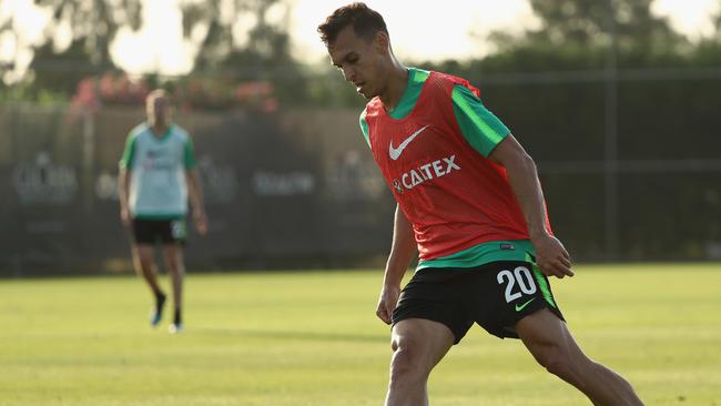 Trent Sainsbury training in Turkey.