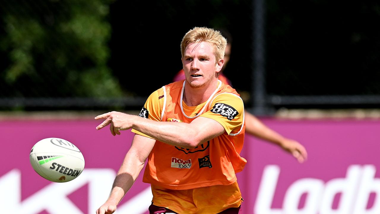 While the Broncos have been linked with Adam Reynolds or Mitchell Moses, Kevin Walters claims re-signing Tom Dearden remains the priority. Picture: Getty Images.