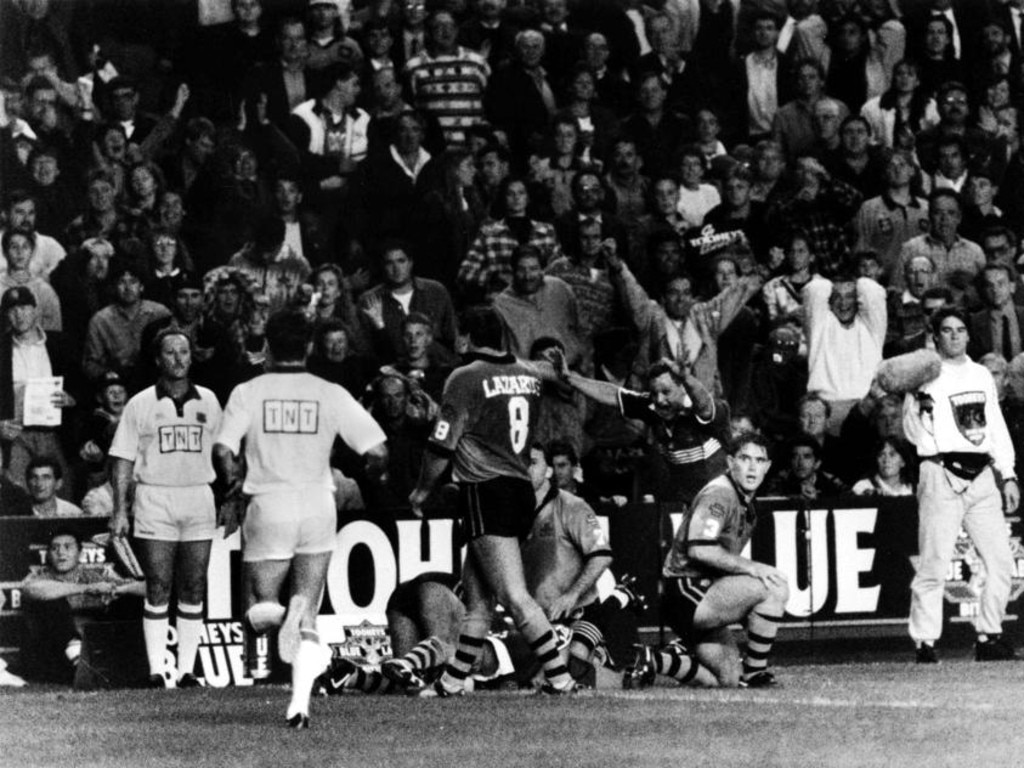 Mark Coyne scores that try in 1994.