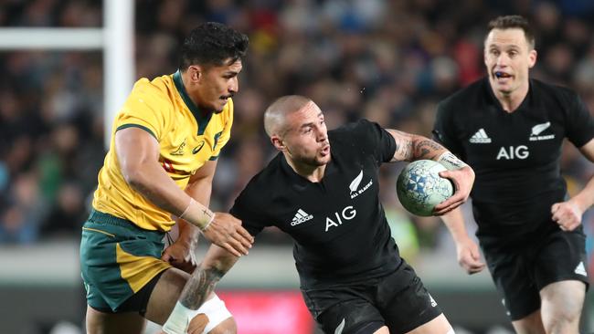 Pete Samu smothers TJ Perenara in Bledisloe II. Picture: AAP