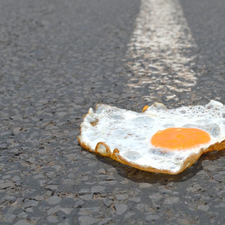 With the heat surging beyond 42 degrees in some parts of Central Queensland, it may be hot enough to fry an egg on the road. Picture: Lyndon Keane