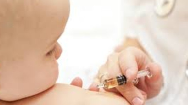 Health experts say immuisation is the best way to control whooping cough.