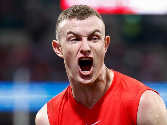 SYDNEY, AUSTRALIA - AUGUST 09: Chad Warner of the Swans celebrates a goal during the 2024 AFL Round 22 match between the Sydney Swans and the Collingwood Magpies at The Sydney Cricket Ground on August 09, 2024 in Sydney, Australia. (Photo by Michael Willson/AFL Photos via Getty Images)