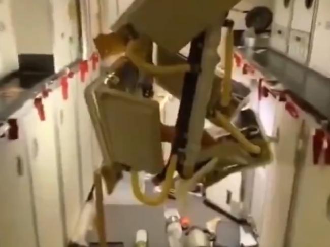 Singapore Airlines #SQ321 turbulence aftermath.   Picture: X