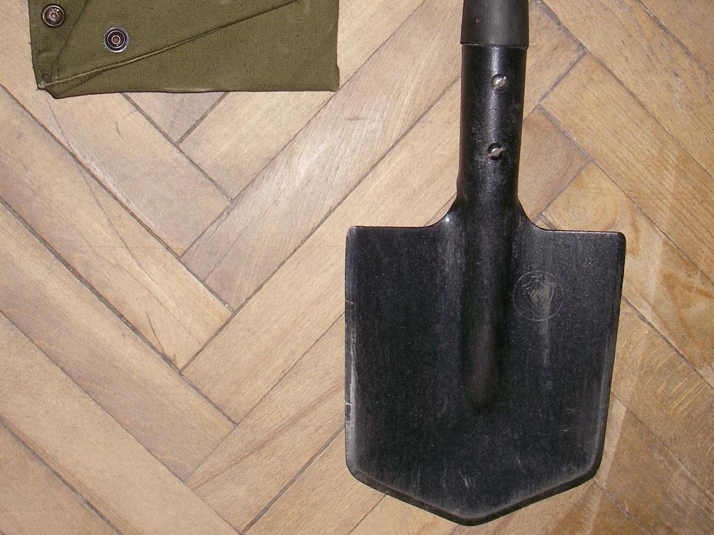 An MPL-50 spade which is standard issue for Russian troops. Picture: Wikimedia Commons