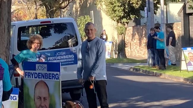 Climate 200 convenor Simon Holmes a’ Court outside a polling booth in the Melbourne suburb of Hawthorn at the 2022 election, in support of independent candidate Dr Monique Ryan. Picture: Hugo Timms News Corp Australia