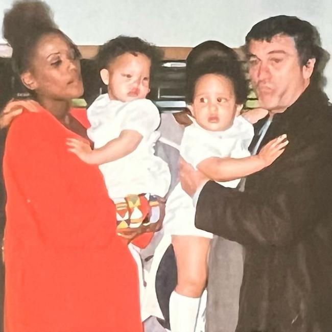 Airyn and Julian as toddlers with model mum Toukie Smith and dad Robert De Niro. Picture: @voiceofairyn / Instagram