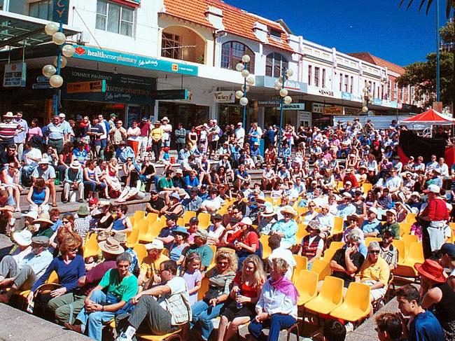 The Manly Jazz festival in 2001 Picture: Samantha Studdert