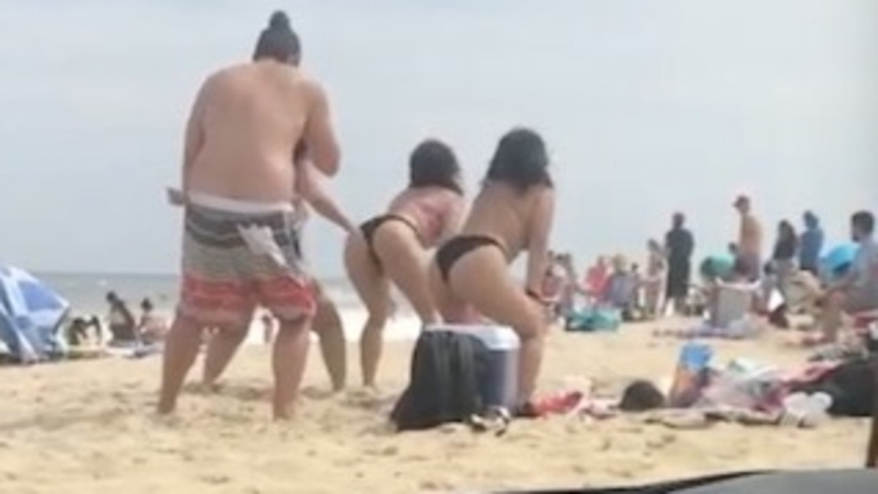 Influencers stun families with wild antics on New Jersey beach Video news.au — Australias leading news site photo