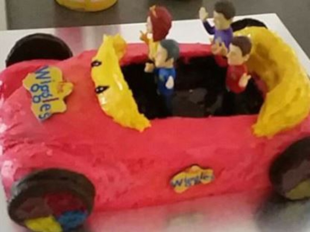 The Wiggles Big Red Car Birthday Cake, 2 layer sponge cake …