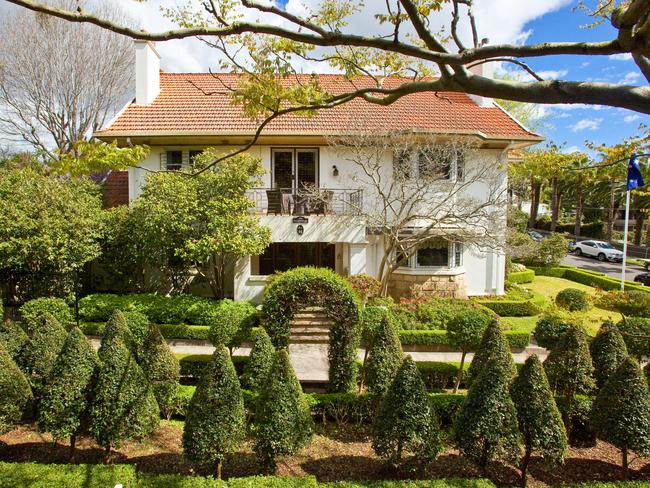 The home at 92 Victoria Rd, Bellevue Hill.