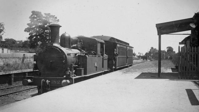 A steam train on Melbourne’s Outer Circle line in the late 1800s. Picture: Trove