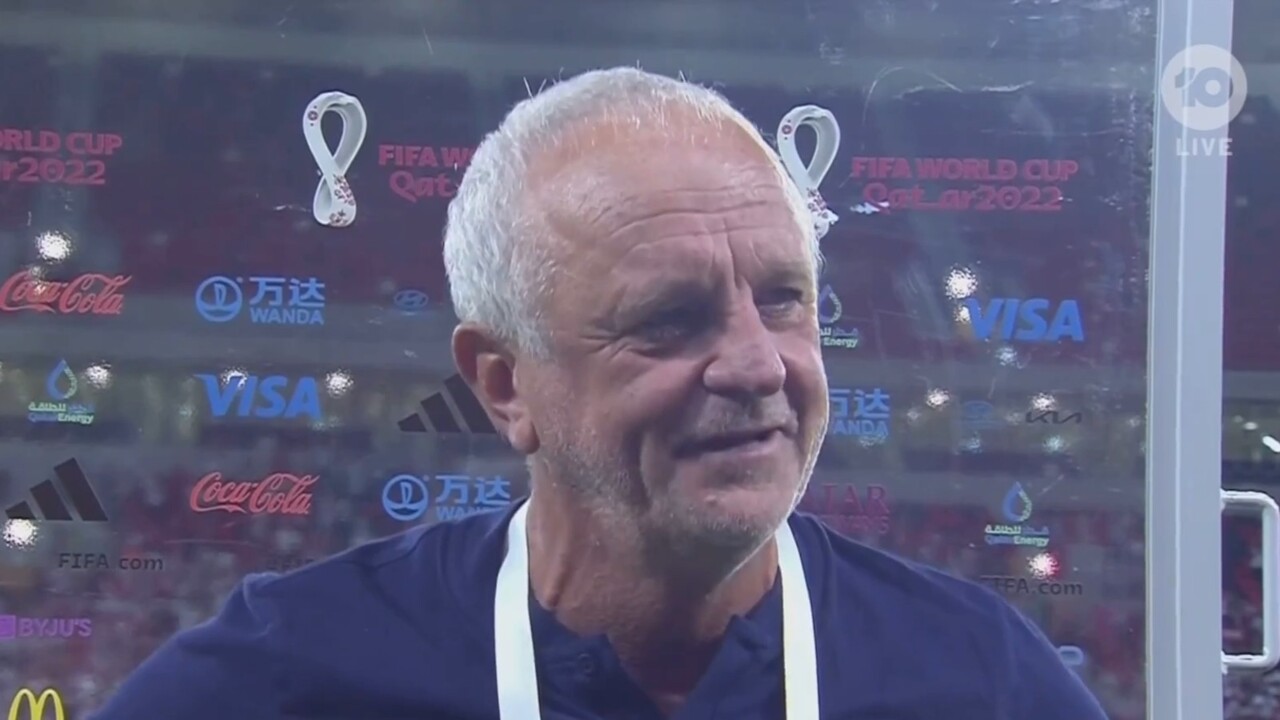 Socceroos coach Graham Arnold 'put the heat on the PM to give everyone the day off'