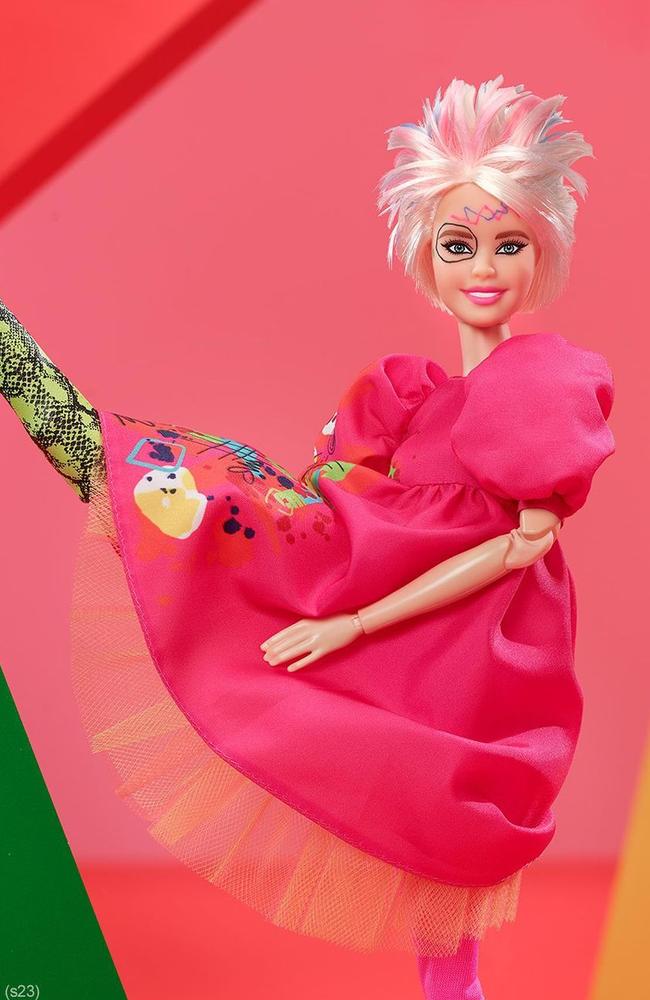 Mattel's Real Weird Barbie Doll Misses The Point Of Kate McKinnon's Movie  Character