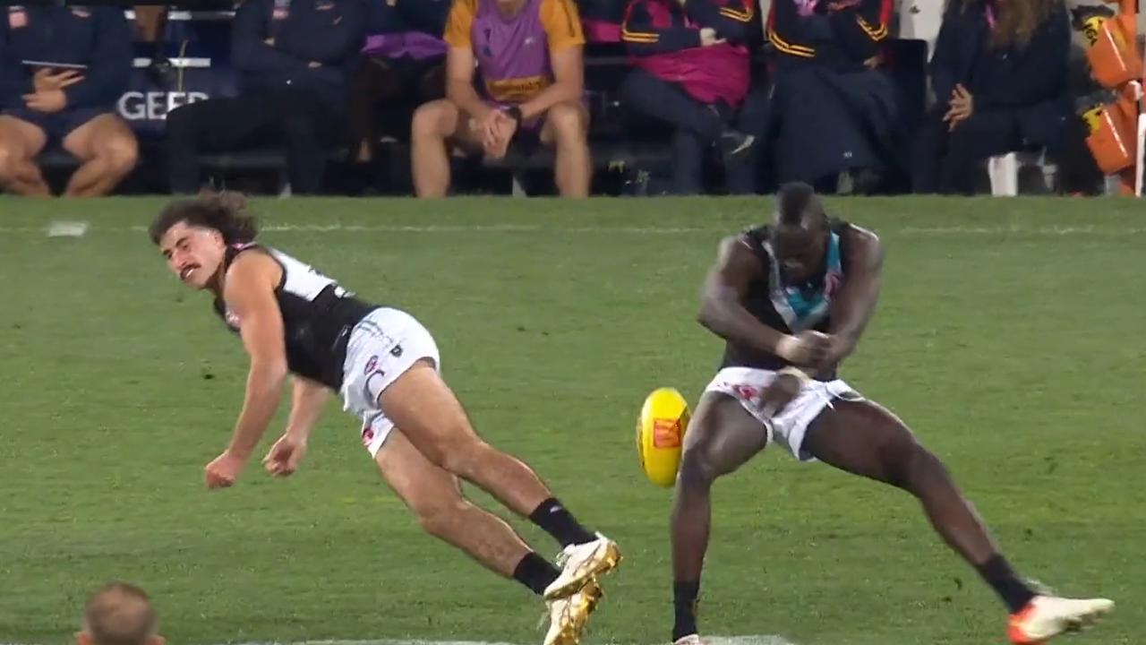 The Aliir Aliir-Lachie Jones head clashed has raised serious issues. Picture: Fox Sports