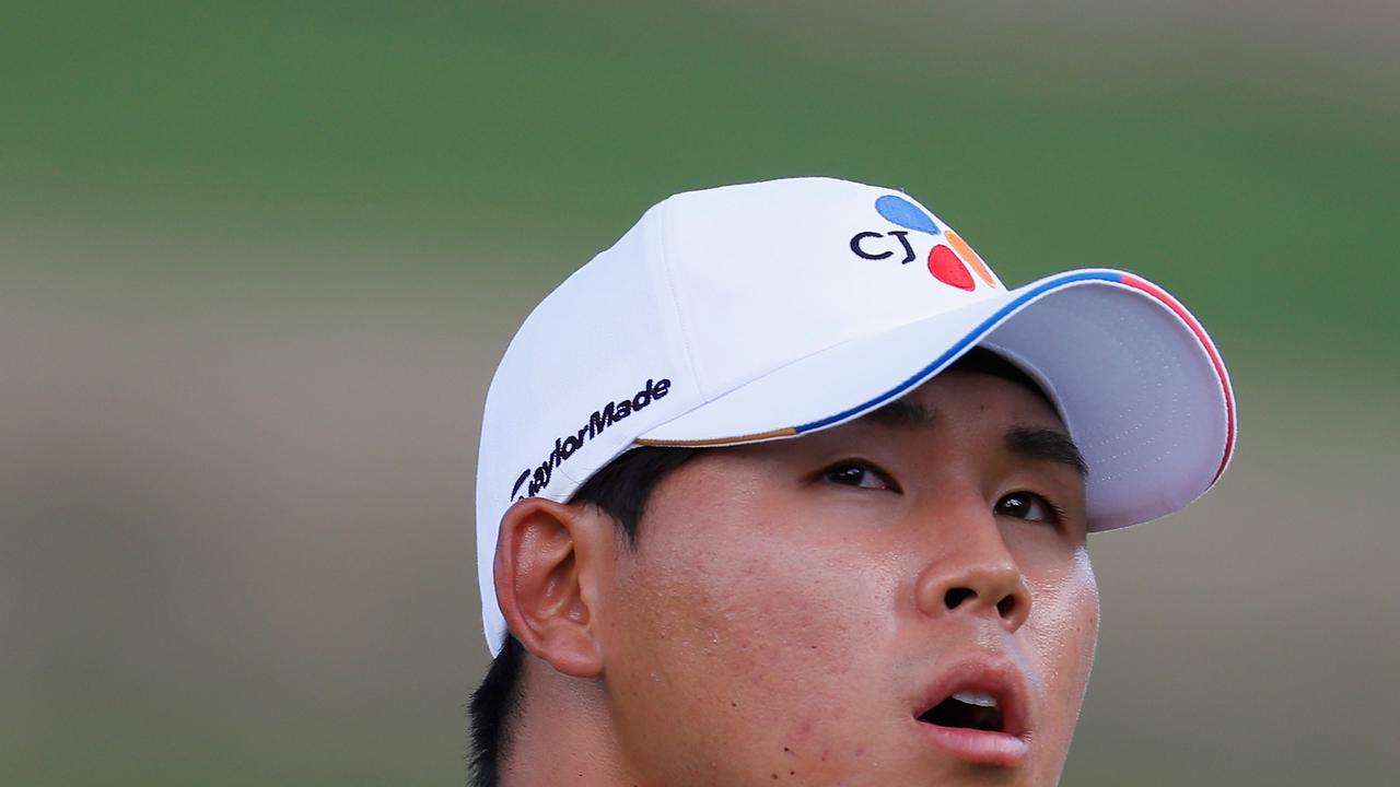 GREENSBORO, NC - AUGUST 20: Si Woo Kim looks on at the 15th hole during the third round of the Wyndham Championship at Sedgefield Country Club on August 20, 2016 in Greensboro, North Carolina. Kevin C. Cox/Getty Images/AFP == FOR NEWSPAPERS, INTERNET, TELCOS &amp; TELEVISION USE ONLY ==