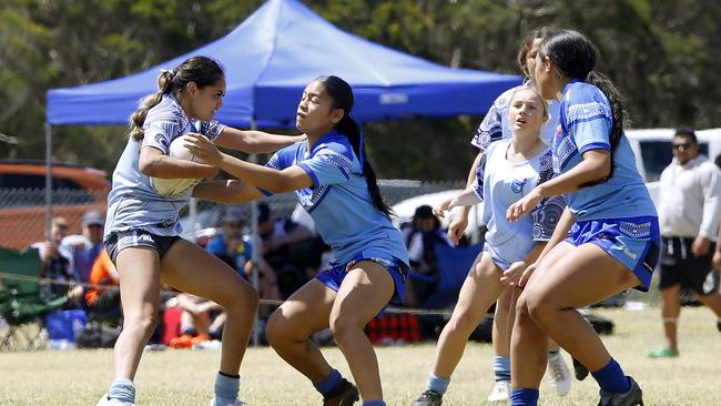 Action from Under 16 Girls NSW Indigenous v Samoa Blue. Harmony Nines Rugby League. Picture: John Appleyard