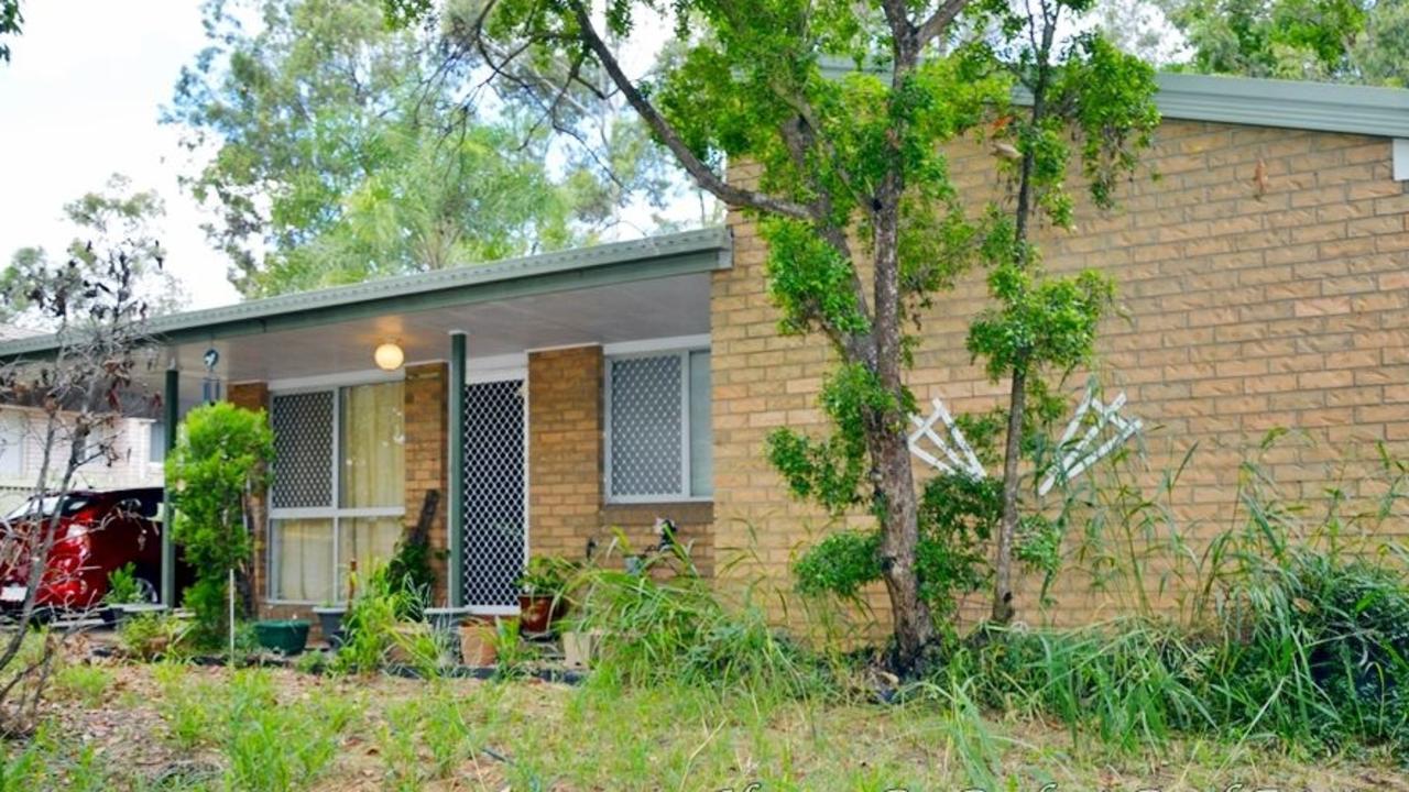 16 Jackson Court, Dinmore sold for $175,000 on July 11, 2020.