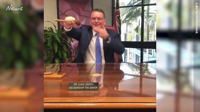 Over and out as Mayor Luke  Smith blows kisses and does a mic drop