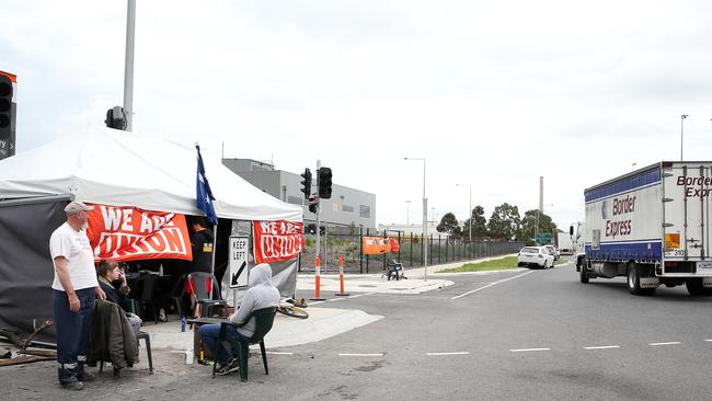 the Web Dock picket is holding up 100 trucks a day. Picture: Michael Klein