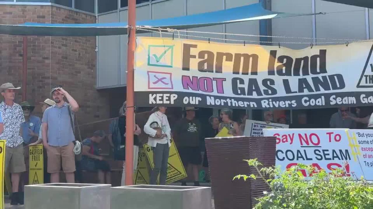 Gasfield Free Northern Rivers protest Lismore council