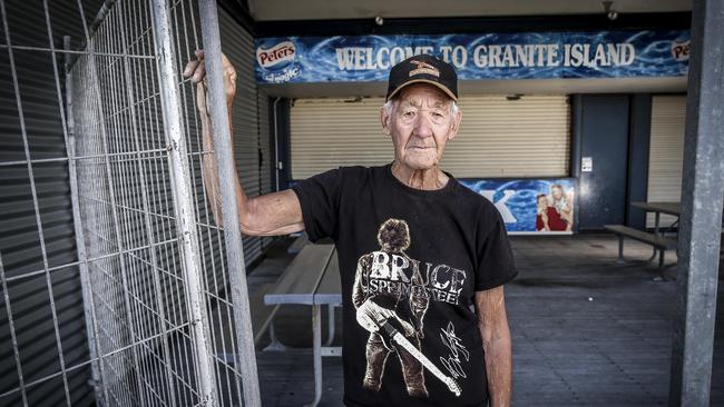 Victor Harbor local Bruce Clayson at the closed Granite Island kiosk. Picture: Mike Burton