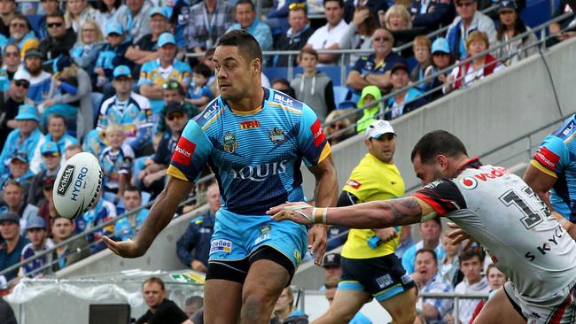 Jarryd Hayne flicks back into gear.