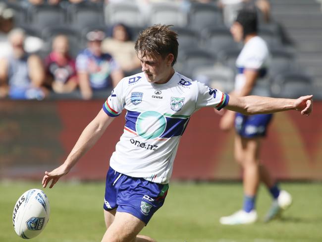 Jack Thompson kicks the Warriors down field. Picture: Warren Gannon Photography