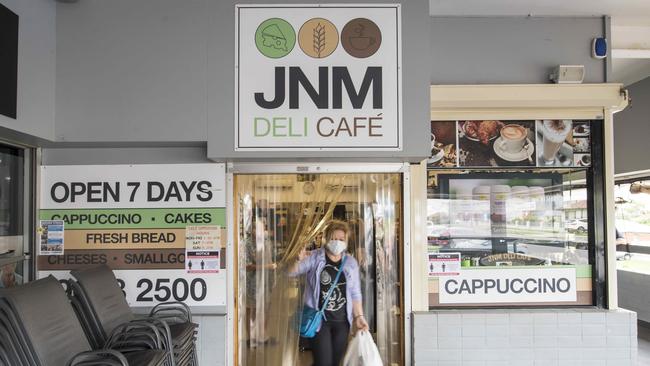 Customers continue to buy smallgoods and bread for sandwiches. Picture: Troy Snook